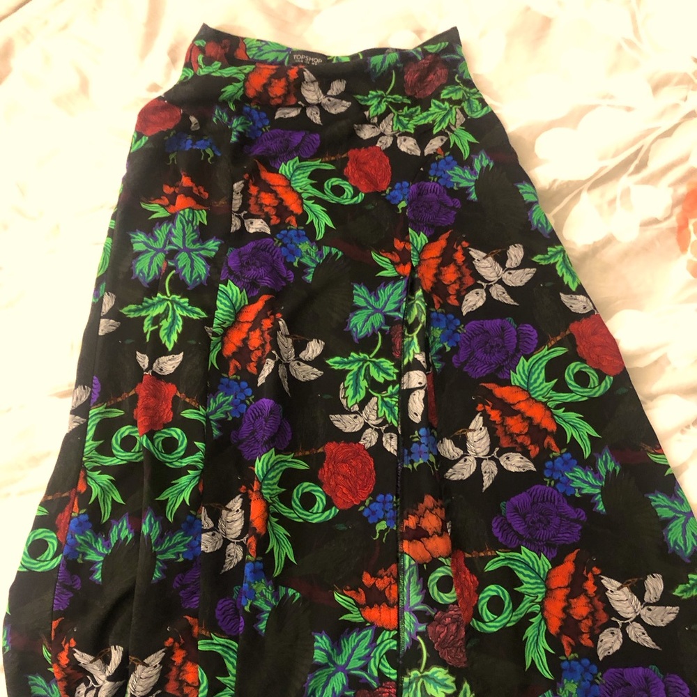 Topshop floral skirt with slit
